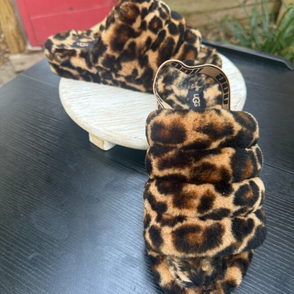 UGG FLUFF YEAH 9 Women's Sandals Slippers Slides Animal Print Open Toe Casual - Picture 7 of 14